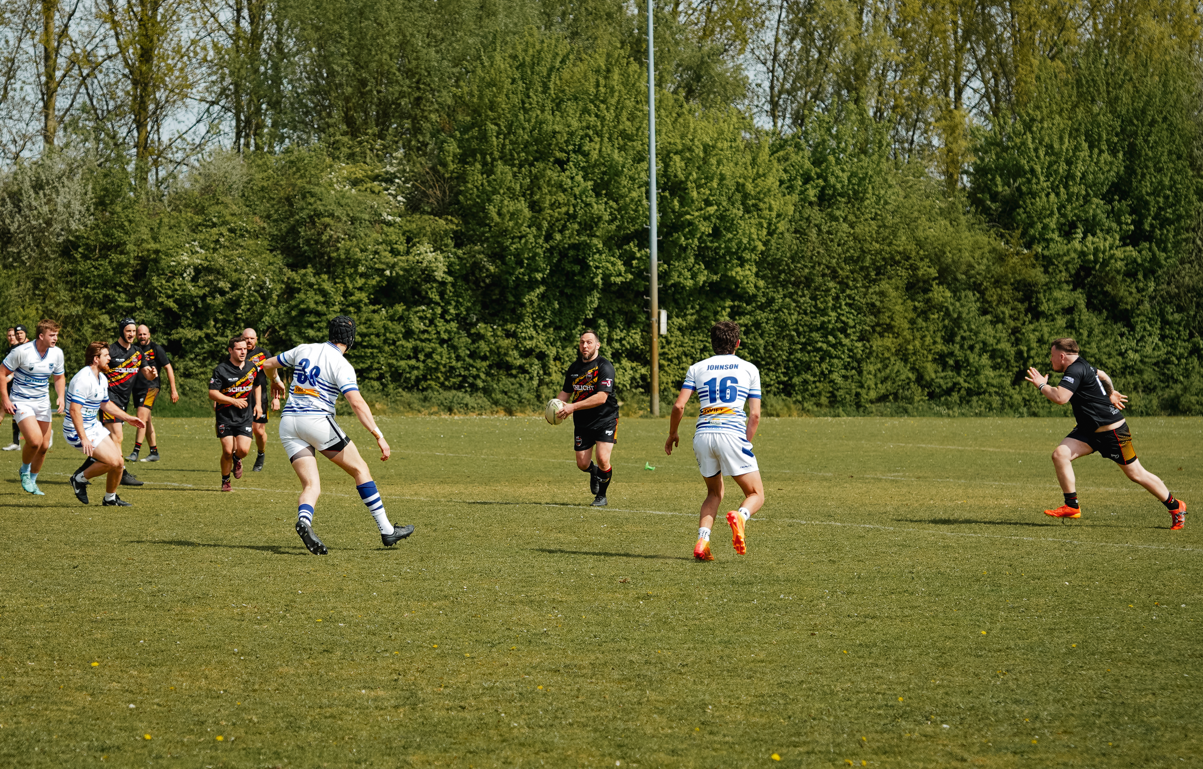 DSC01122.jpg